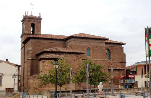 Santa Coloma Apartamentos - Foto 11