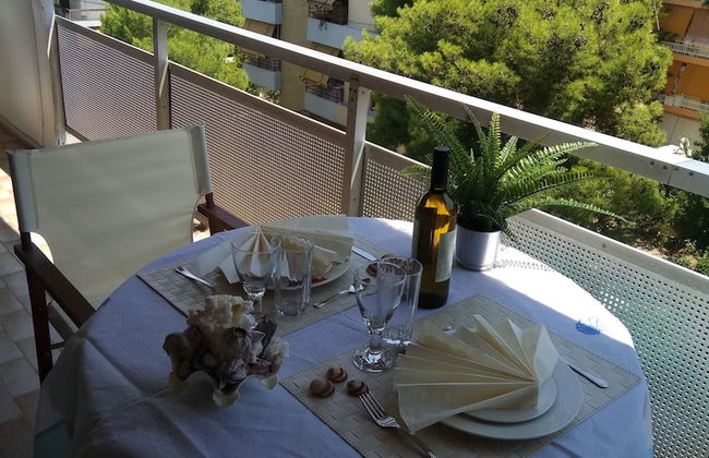 Top Floor Cozy Apartment near Beach - Foto 9