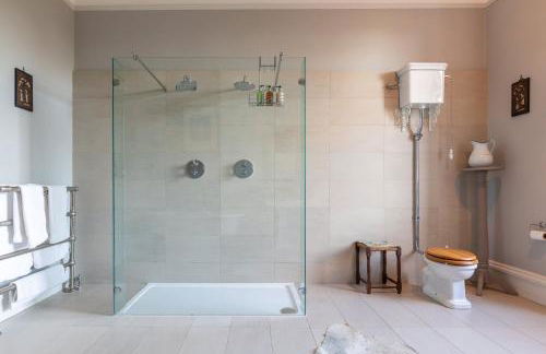 Errol Park - Grand Stately Home & Views - Photo 54