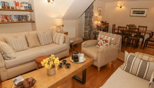 1 Cheriton Row - Photo 5