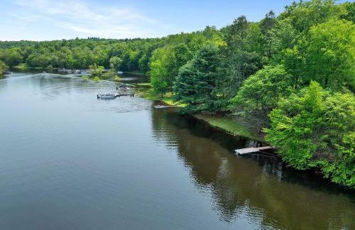 Lazy River Cabin: Lakefront Stay - Foto 67