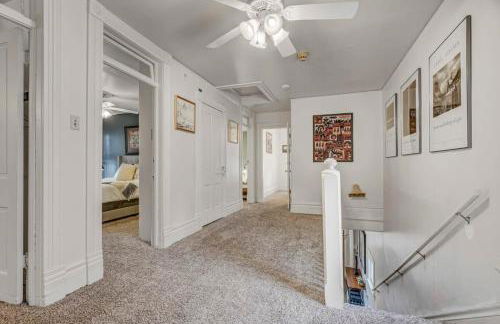 Tiger Lair Walk to CC Historic Downtown COS 4BR - Foto 21