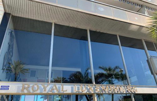 ROYAL PROMENADE Pool Terrace Sea View Air Conditioning - Foto 17