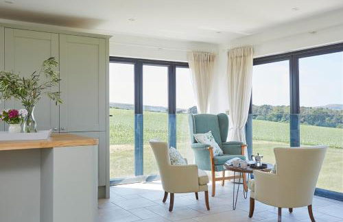 The Wendy House - Photo 15