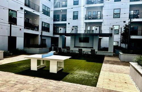 New! 1 Bed 1 Bath Medical Center NRG Area Middle of Everywhere - Photo 5