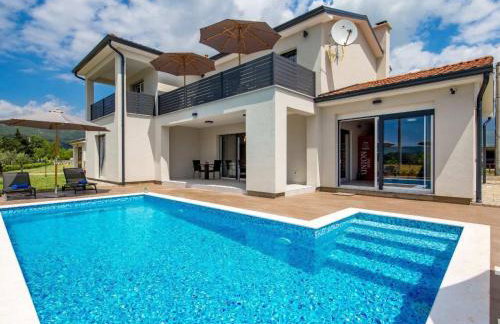 Holiday Home Schönes Haus für 8 Personen mit großem Schwimmbad by Interhome - Foto 1