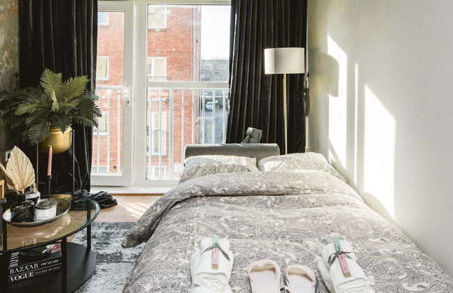 Luxe Living in a 2-bedroom Canary Wharf Haven - Foto 6