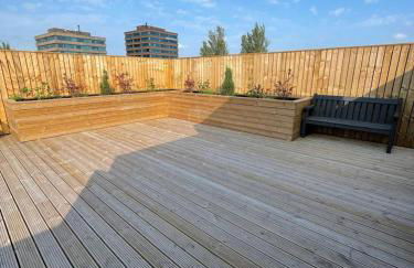 2 bedroom flat by Eccles Station with communal rooftop garden - Foto 23