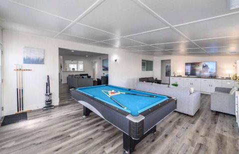 Spacious Disneyland 5 Bedroom 4 Bath House with Game Room - Foto 53