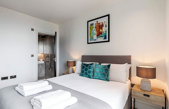 Two Bedroom Luxury Retreat At North Acton, London - Foto 3