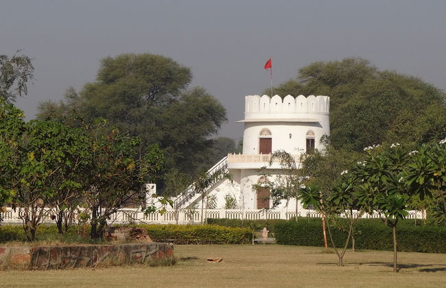 Talabgaon Castle - Foto 26