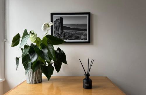 The Clock Tower Apartment - Spacious, Modern, 2 Bedroom Apartment , Southsea with Free parking - sleeps 4 - Photo 34