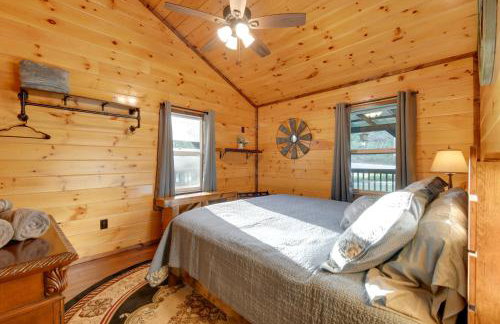 Fireside Evenings Red River Gorge Gem with Hot Tub - Foto 12