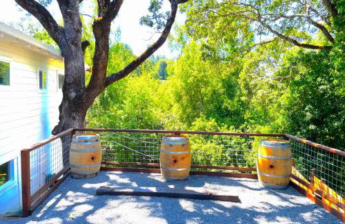 Private Wine Country-River Bungalow! Sunny Treetop Views - Pets Stay Free - Foto 9