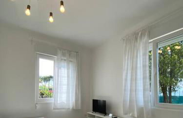 Casa del Salice Lagoon View with Garden - Photo 10