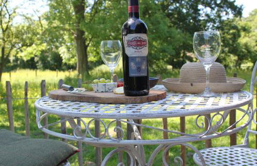 The Old Apple Shed cosy heated cottage in a meadow close to the charming village of Bethersden - Foto 40