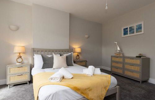 Modern 5-Bedroom Retreat Nr Coast - Foto 53