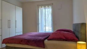 Modernes voll möbliertes Apartment am See mit Garten, nahe BER - Foto 2