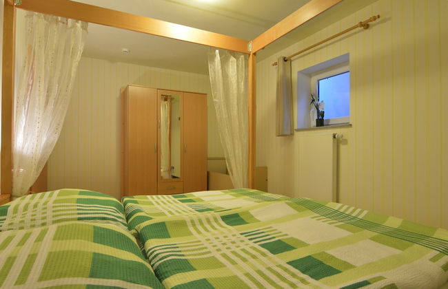 Comfy Holiday Home in Burg Reuland With Sauna, Terrace, BBQ - Foto 17