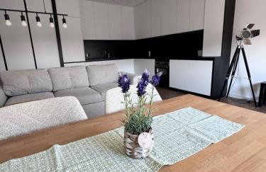 Modern Apartment in the Center of Żory - Photo 7