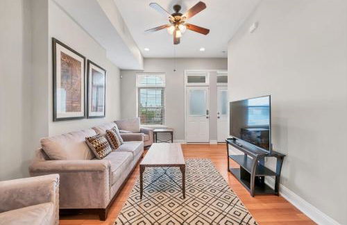 2 Entire bldgs - Great for large groups - Photo 16