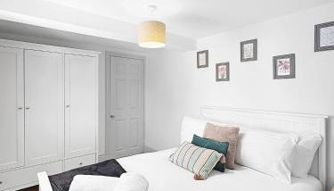 4 bedroom house Sleeps 8 Bottesford Amaya 22 - Foto 5