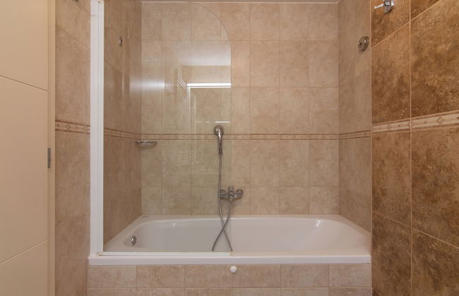 Marina Apartment Garbin 713 - Photo 16