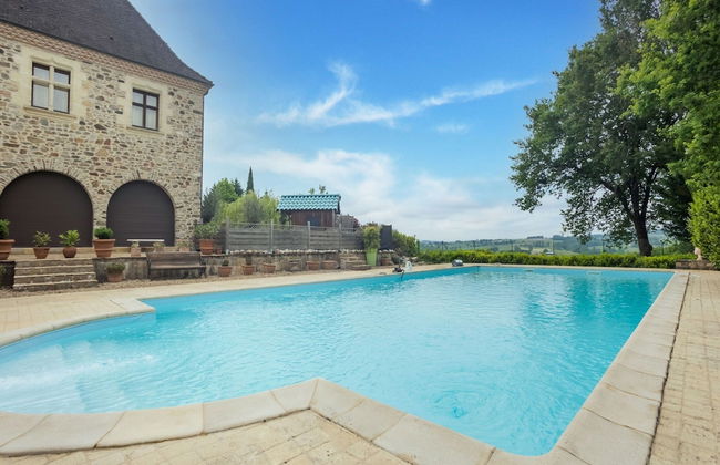 Lively Holiday Home With Private Pool - Foto 24