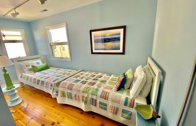 Read Avenue 118 - Photo 4