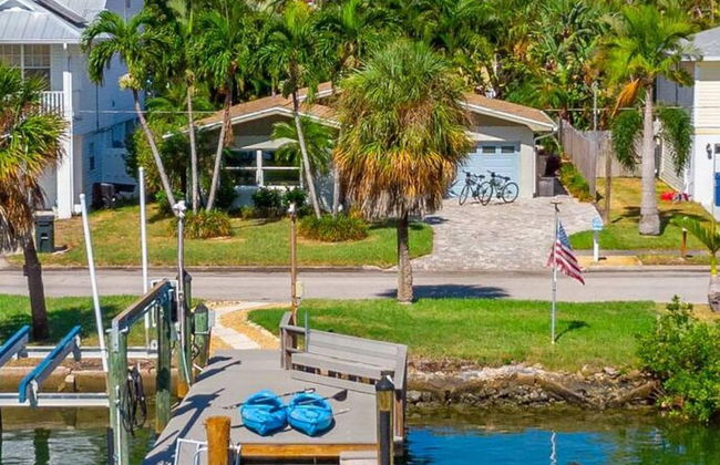 Maritana Beach House Heated Pool Private Dock - Foto 2