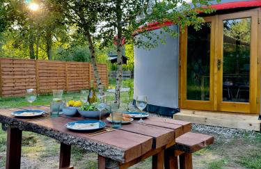 Jurta nad Zegrzem z prywatnym jacuzzi - Foto 14