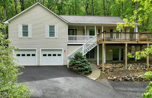 17-Seat Theater, Hot Tub and Game Room Ideal Home! - Foto 1