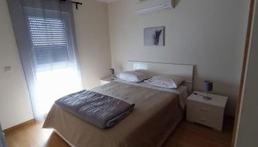 Central Triangle Lisbon-Sintra-Cascais -Apartment with Easy Access & Parking - Foto 4