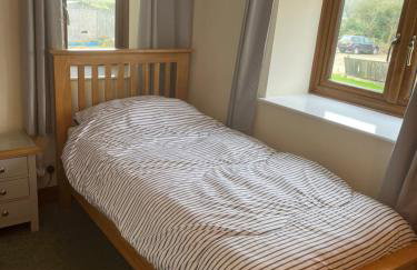 Thames Cottage, Old Mill Farm, Cotswold Water Park - Foto 5