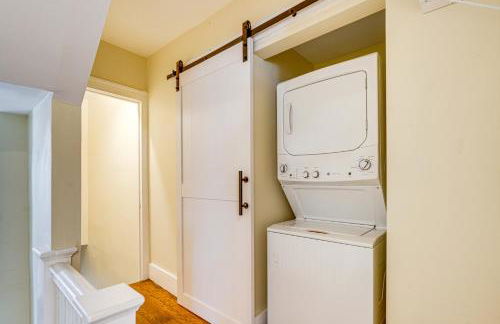 5 Mi to Dtwn Detroit Pet-Friendly Edison Home - Photo 12