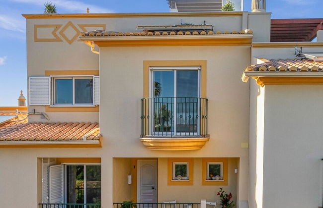 7 Boa Nova Immaculately Presented TWO Storey TOW - Foto 12