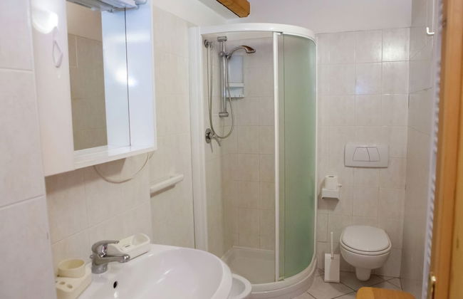 A Cozy Alpine Retreat - Foto 12