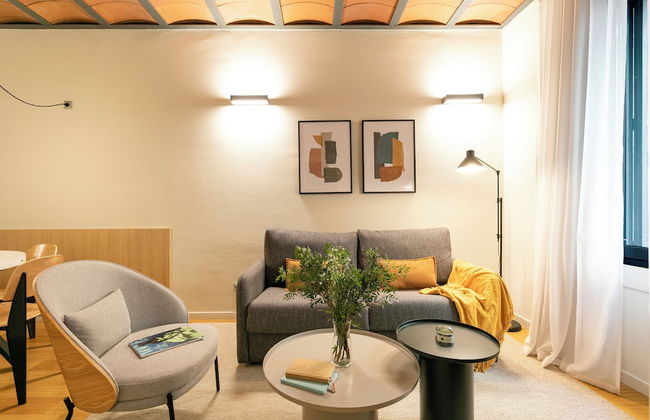 Aspasios Las Ramblas Apartments - Photo 24