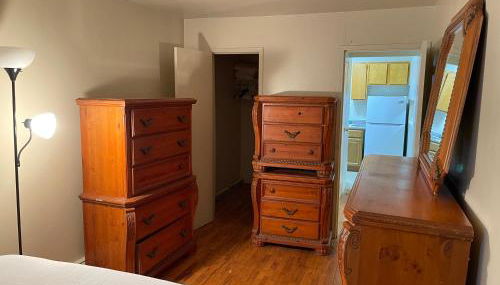 One Bedroom by Month Next to Bronx Zoo - Foto 3