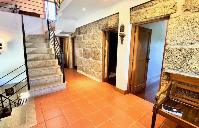 Stunning Villa Portugal Private Pool Diving Board - Photo 34