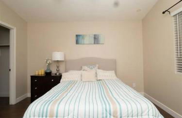 Spacious house with pool heater, hot tub, billiards - Foto 24