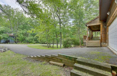 Bushkill Home with Access to Pools and Tennis Courts! - Photo 35