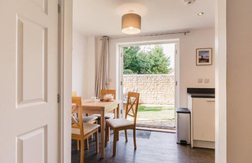 Charming 2 Bedroom Home in the Cotswolds - Foto 8