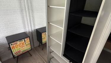 Loft Moderno Manobrista e Equipado - 2 min Shoppings - Foto 5, wardrobe