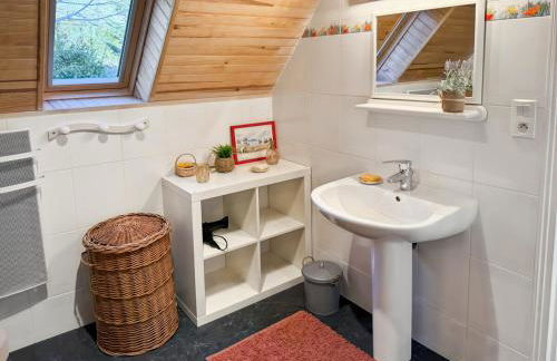 Le refuge de la vallée - 4 à 6 pers - proche de Salers - Foto 13