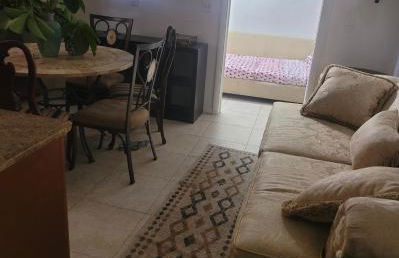 Vacation House Pool Near Beach Downtown Party - Foto 10