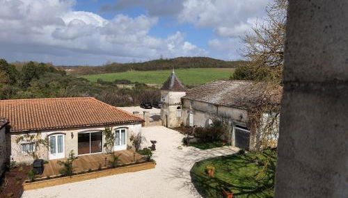 Gîte du château au pied de Cognac - Foto 2