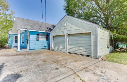 12 Mi to Lake Access Port Arthur Apt with Yard - Photo 24