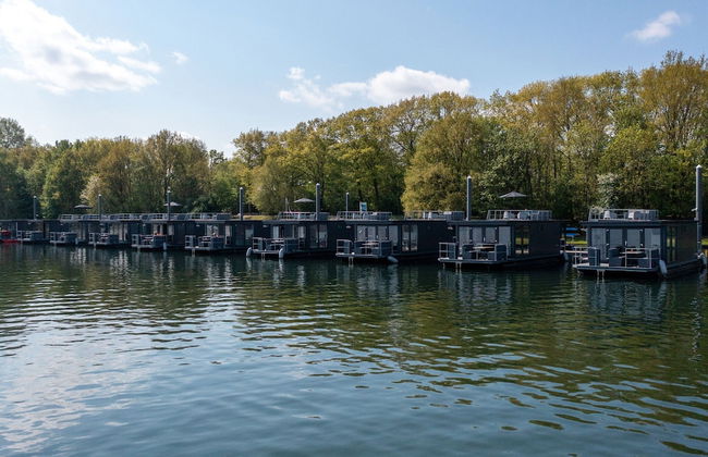 Houseboat Mookerplas With a View - Photo 23
