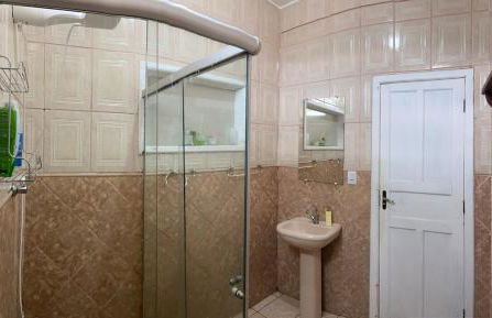 Casa arejada e iluminada, cozinha completa - Photo 19